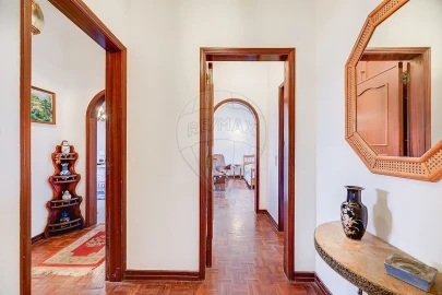 Moradia T4 para Venda em Cascais e Estoril