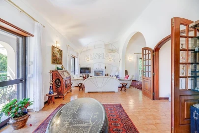 Moradia T4 para Venda em Cascais e Estoril