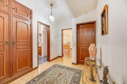 Moradia T4 para Venda em Cascais e Estoril