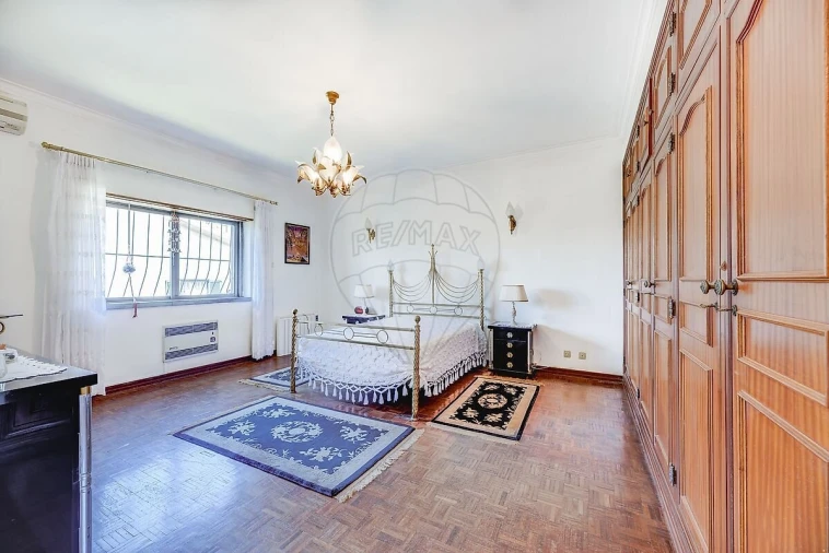 Moradia T4 para Venda em Cascais e Estoril Foto 3