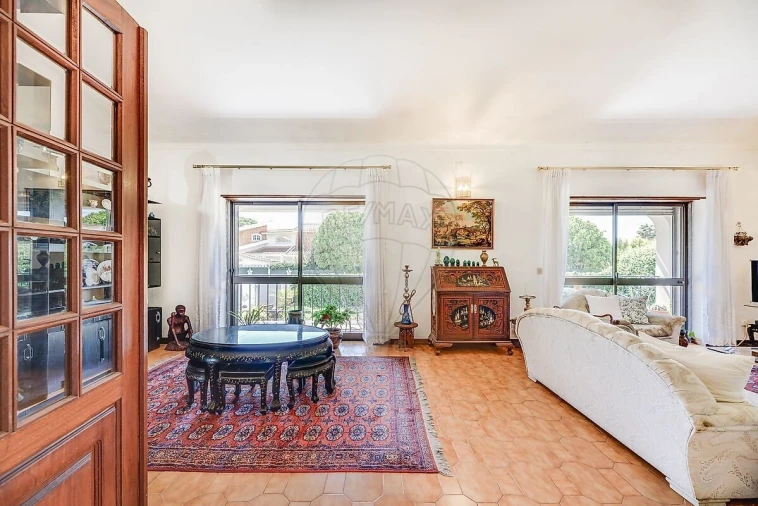 Moradia T4 para Venda em Cascais e Estoril Foto 26