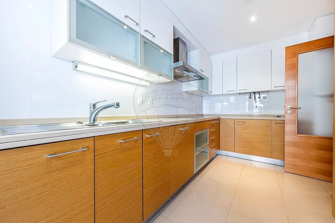 Apartamento T1 para Venda em Lumiar Foto 15