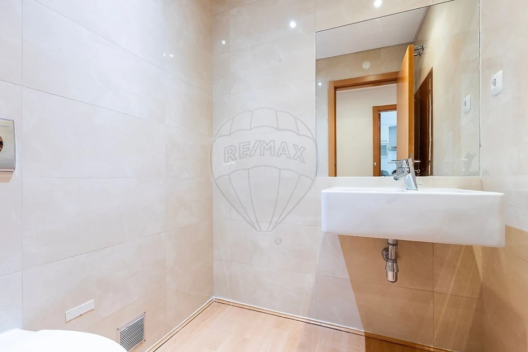 Apartamento T1 para Venda em Lumiar Foto 12