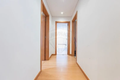 Apartamento T1 para Venda em Lumiar