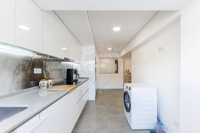 Apartamento T3 para Venda em Marvila