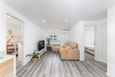 Apartamento T3 para Venda em Marvila