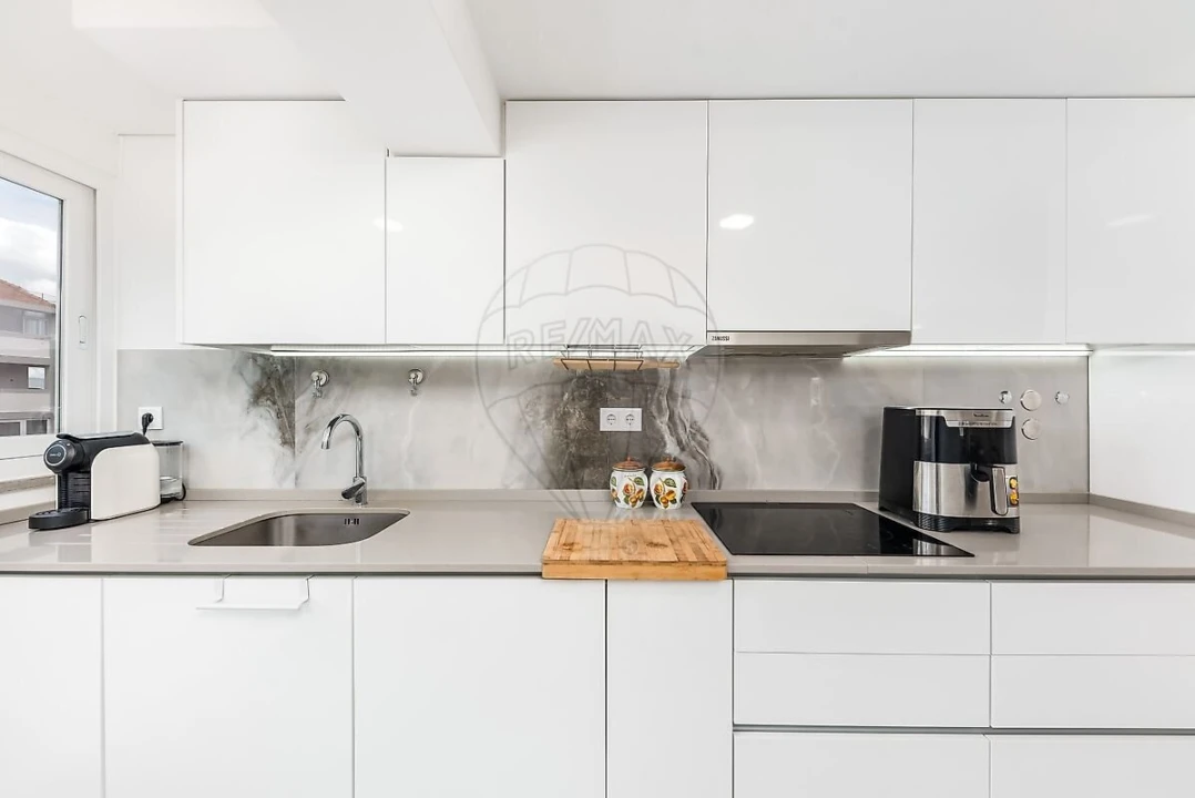 Apartamento T3 para Venda em Marvila Foto 3