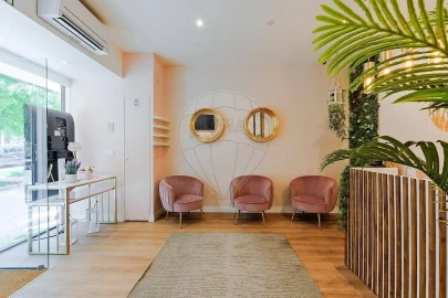 Loja para Arrendamento em Areeiro