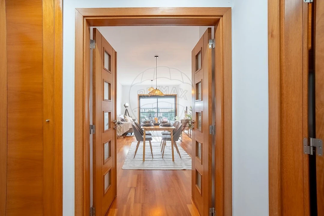 Apartamento T3 para Venda em Seixal, Arrentela e Aldeia de Paio Pires Foto 3