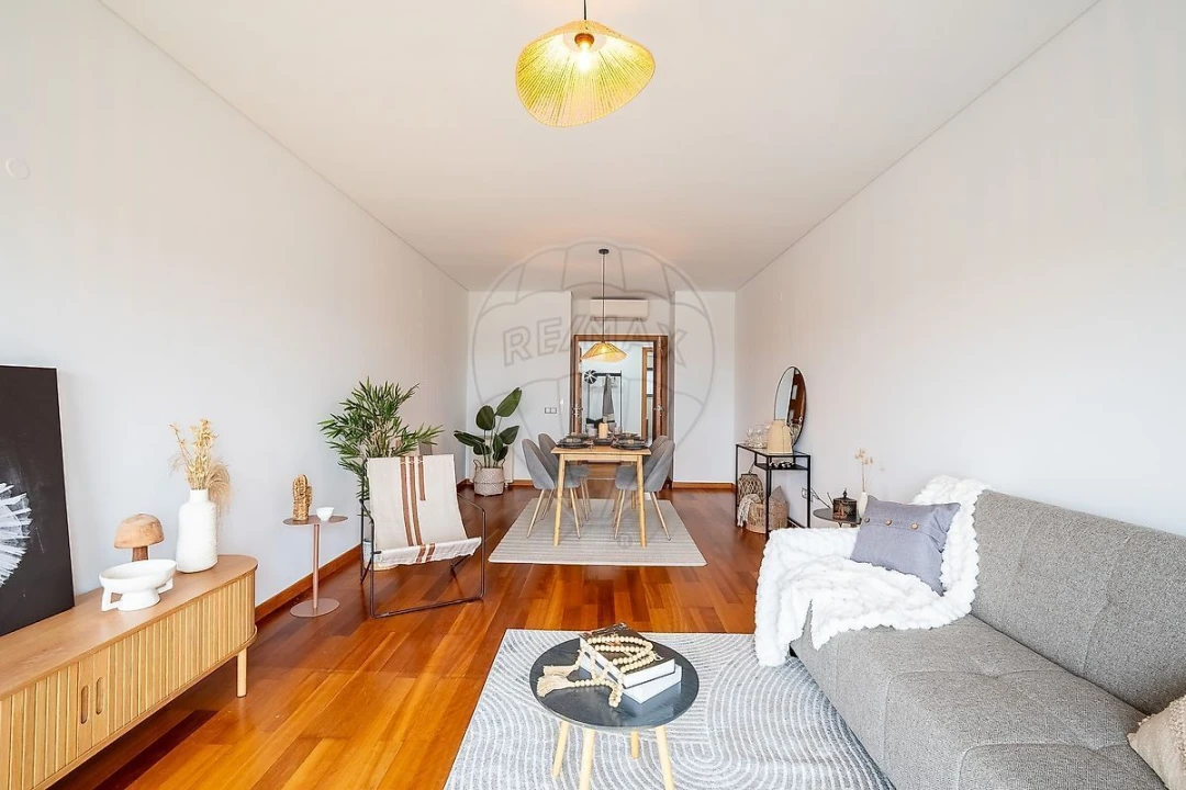 Apartamento T3 para Venda em Seixal, Arrentela e Aldeia de Paio Pires Foto 9