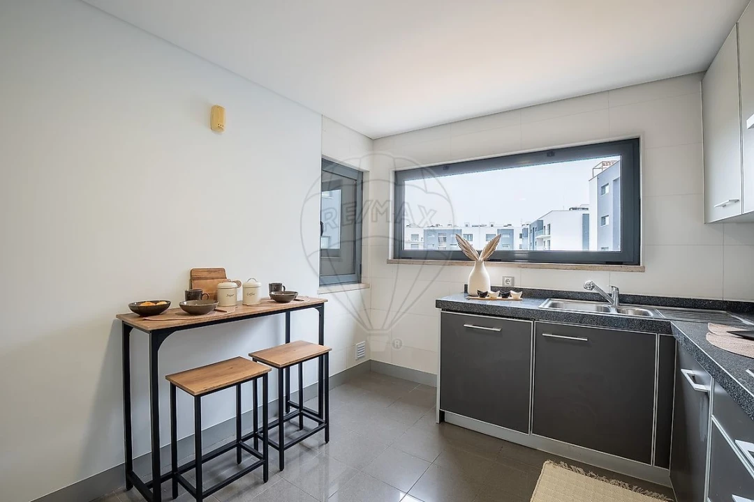 Apartamento T3 para Venda em Seixal, Arrentela e Aldeia de Paio Pires Foto 15