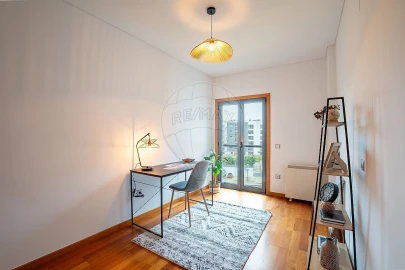 Apartamento T3 para Venda em Seixal, Arrentela e Aldeia de Paio Pires