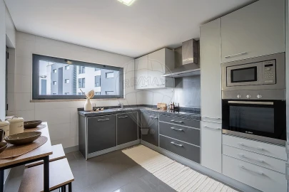 Apartamento T3 para Venda em Seixal, Arrentela e Aldeia de Paio Pires