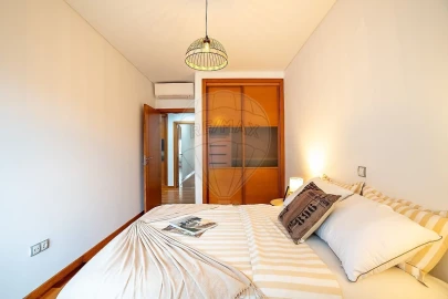 Apartamento T3 para Venda em Seixal, Arrentela e Aldeia de Paio Pires