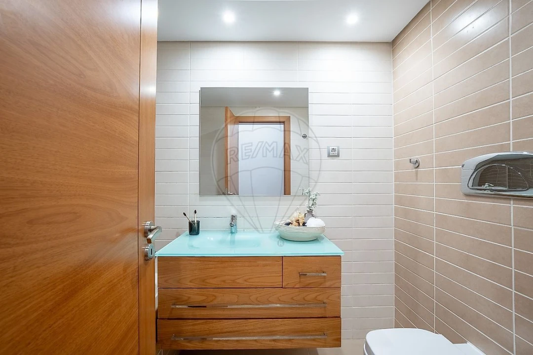 Apartamento T3 para Venda em Seixal, Arrentela e Aldeia de Paio Pires Foto 25