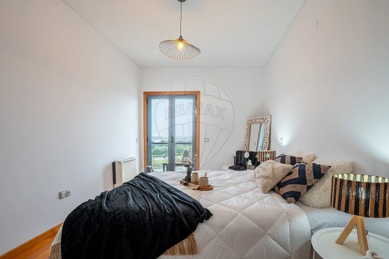 Apartamento T3 para Venda em Seixal, Arrentela e Aldeia de Paio Pires Foto 27