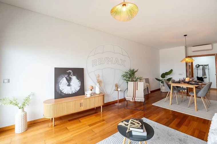 Apartamento T3 para Venda em Seixal, Arrentela e Aldeia de Paio Pires Foto 42