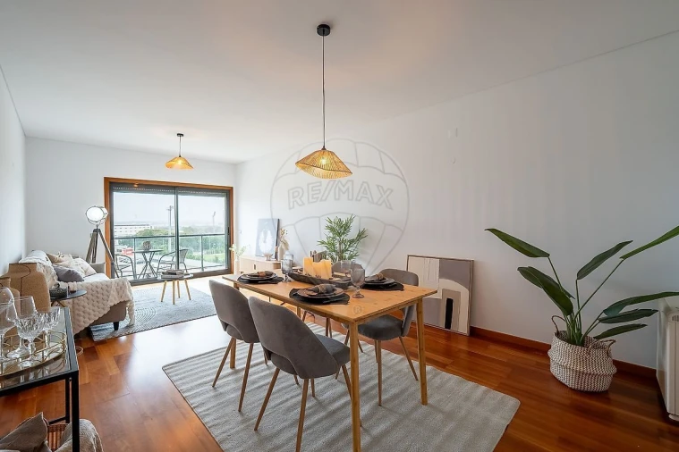 Apartamento T3 para Venda em Seixal, Arrentela e Aldeia de Paio Pires Foto 6