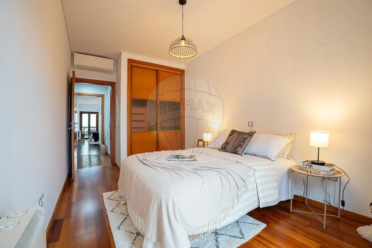 Apartamento T3 para Venda em Seixal, Arrentela e Aldeia de Paio Pires Foto 26