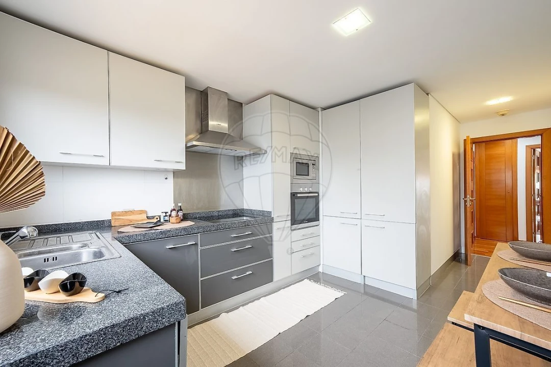 Apartamento T3 para Venda em Seixal, Arrentela e Aldeia de Paio Pires Foto 14