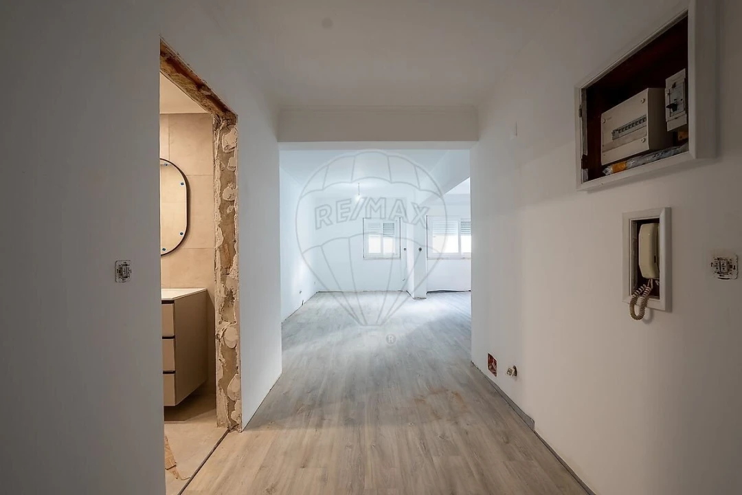 Apartamento T2 para Venda em Cacém e São Marcos Foto 14