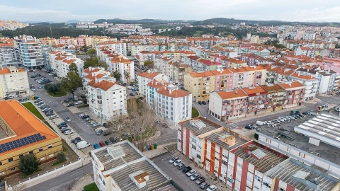 Apartamento T2 para Venda em Cacém e São Marcos