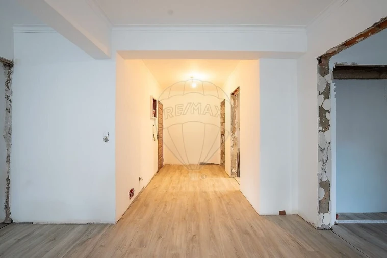 Apartamento T2 para Venda em Cacém e São Marcos Foto 8