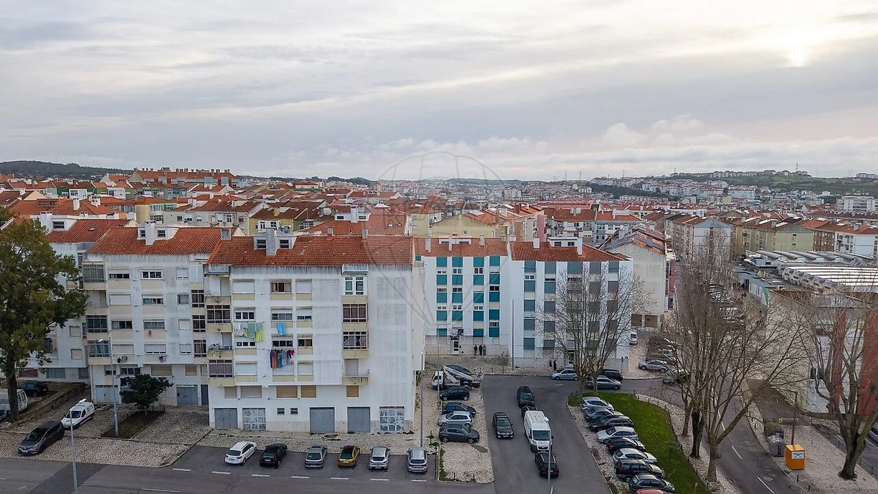 Apartamento T2 para Venda em Cacém e São Marcos Foto 25