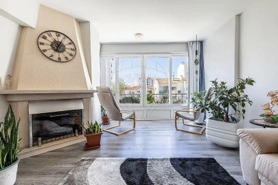 Apartamento T3 para Venda em Alcabideche