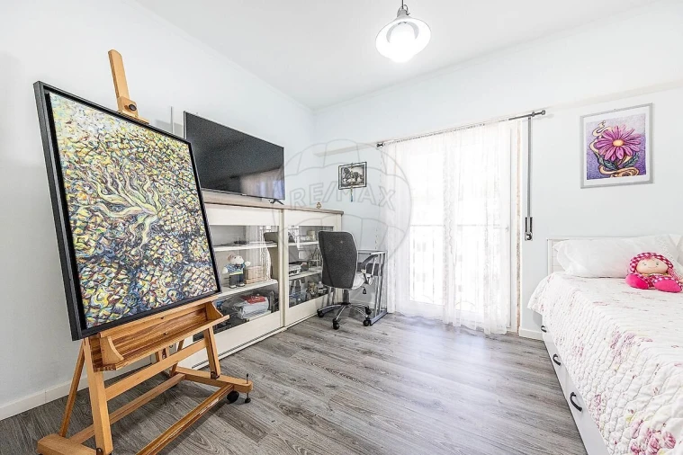 Apartamento T3 para Venda em Alcabideche Foto 16