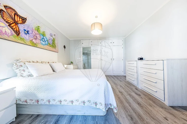 Apartamento T3 para Venda em Alcabideche Foto 14