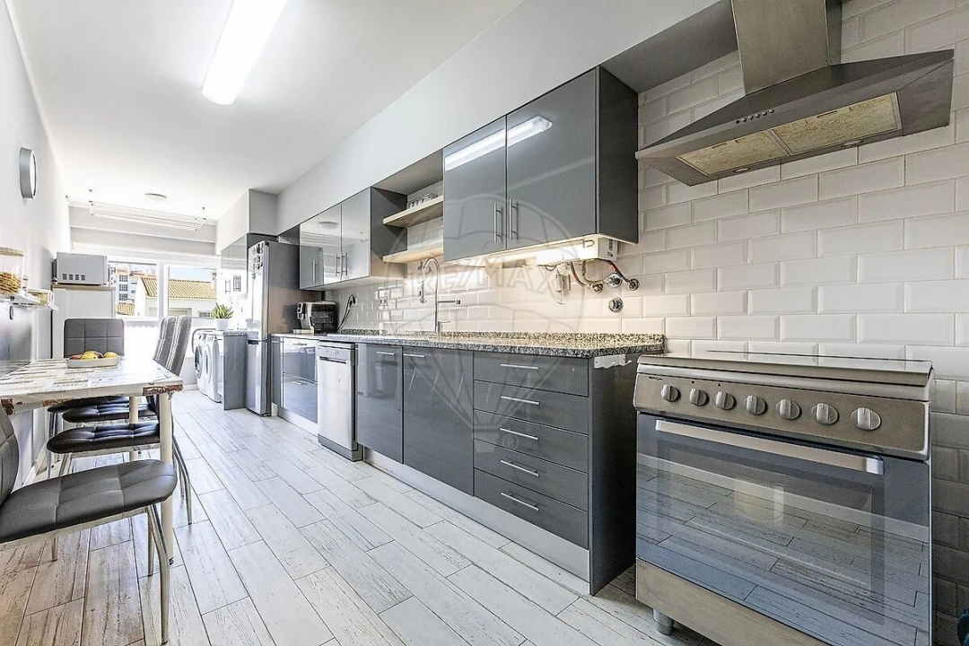 Apartamento T3 para Venda em Alcabideche Foto 7