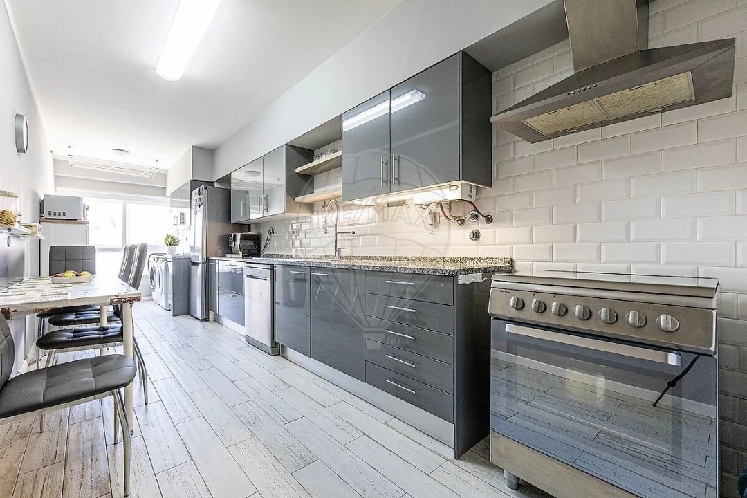 Apartamento T3 para Venda em Alcabideche Foto 10