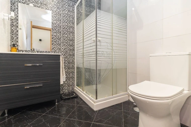 Apartamento T2 para Venda em Baixa da Banheira e Vale da Amoreira Foto 8