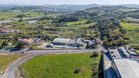 Terreno para Venda em Algueirão-Mem Martins
