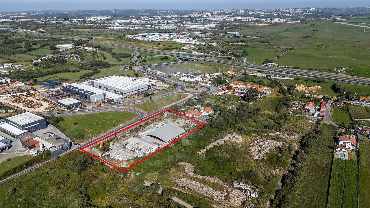 Terreno para Venda em Algueirão-Mem Martins Foto 1