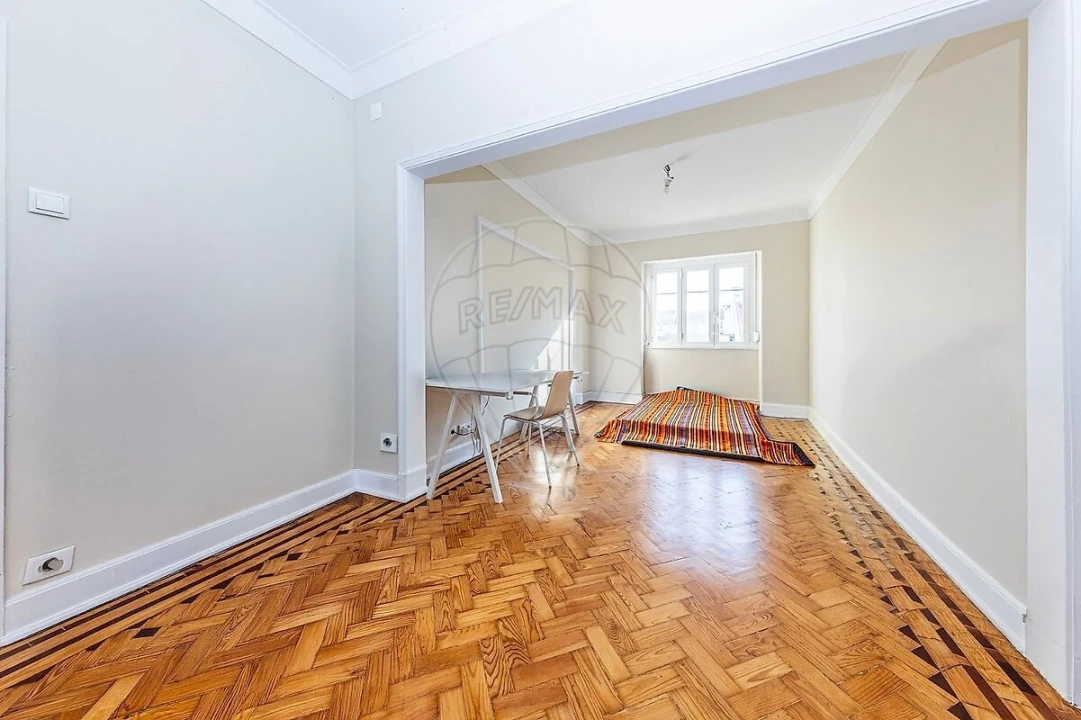 Apartamento T4 para Venda em Avenidas Novas Foto 1