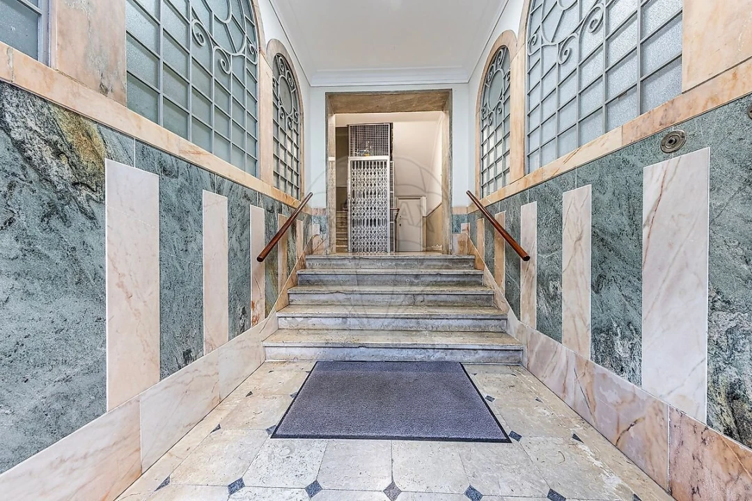 Apartamento T4 para Venda em Avenidas Novas Foto 28