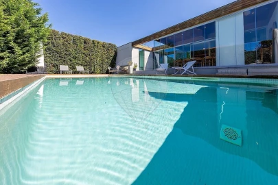 Moradia T5 para Venda em Santa Maria e São Miguel, São Martinho, São Pedro Penaferrim