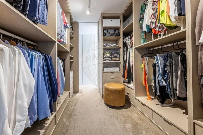 Moradia T5 para Venda em Santa Maria e São Miguel, São Martinho, São Pedro Penaferrim