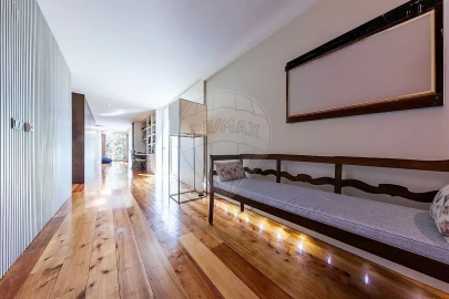 Moradia T5 para Venda em Santa Maria e São Miguel, São Martinho, São Pedro Penaferrim