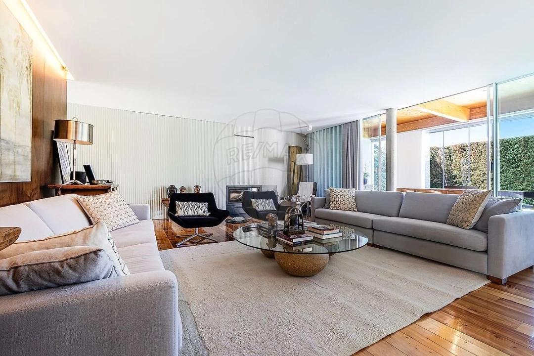 Moradia T5 para Venda em Santa Maria e São Miguel, São Martinho, São Pedro Penaferrim Foto 12