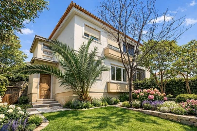 Moradia T4 para Venda em Alvalade