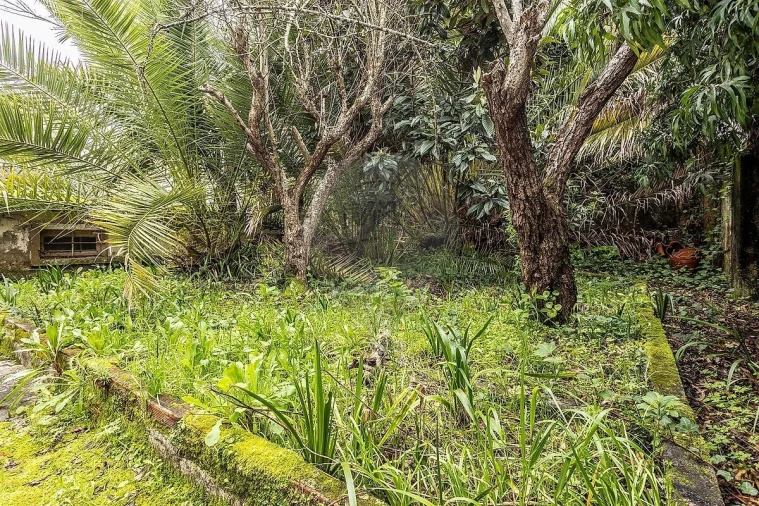 Moradia T4 para Venda em Alvalade Foto 17