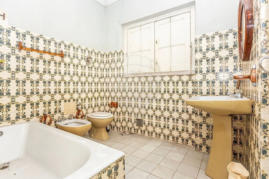 Moradia T4 para Venda em Alvalade Foto 14