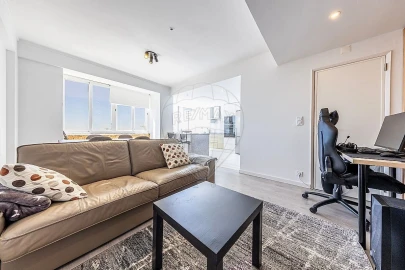 Apartamento T2 para Venda em Oeiras e São Julião da Barra, Paço de Arcos e Caxias