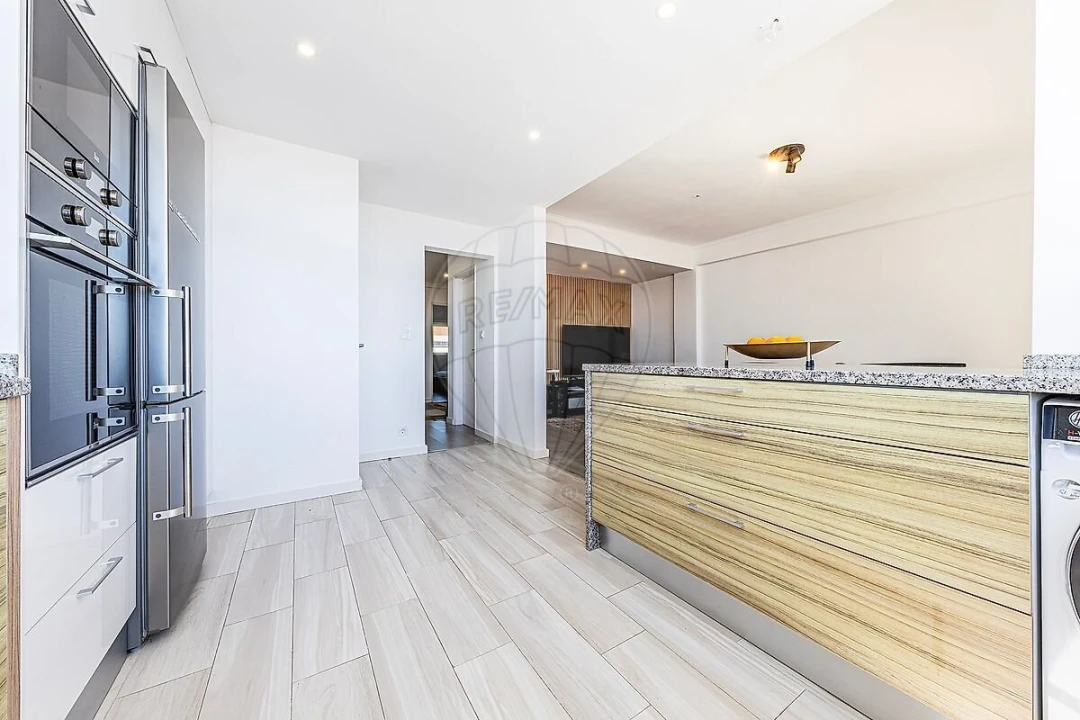 Apartamento T2 para Venda em Oeiras e São Julião da Barra, Paço de Arcos e Caxias Foto 13