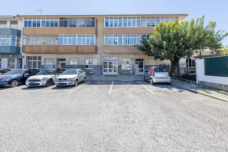 Apartamento T2 para Venda em Oeiras e São Julião da Barra, Paço de Arcos e Caxias Foto 25