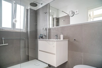 Apartamento T3 para Venda em Alcantara