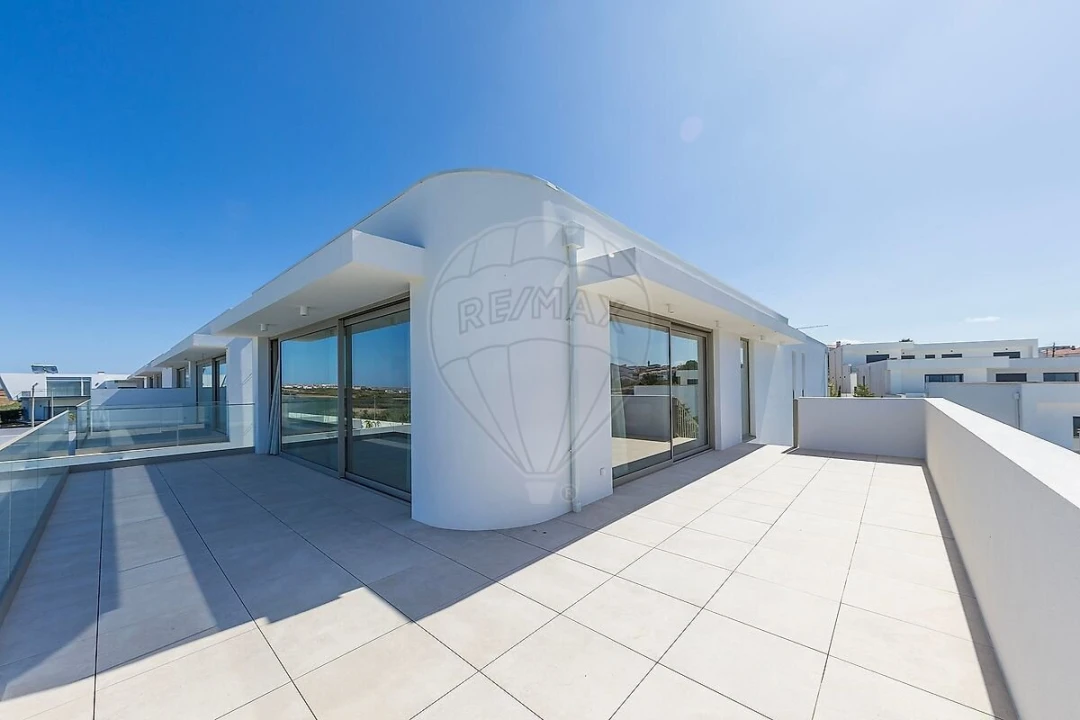 Moradia T4 para Venda em Lourinhã e Atalaia Foto 10